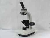生物顯微鏡